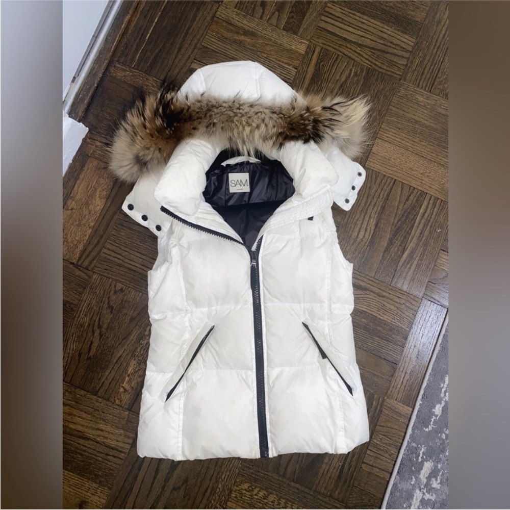 ISO missed out and been trying to find this Sam vest ever since